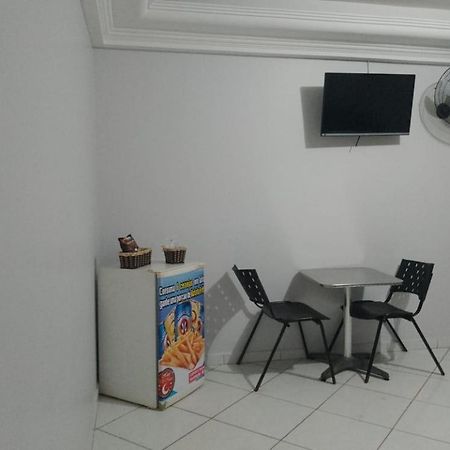 Hotel L Motel 1001 Noites - Setor O Brazíliaváros Kültér fotó
