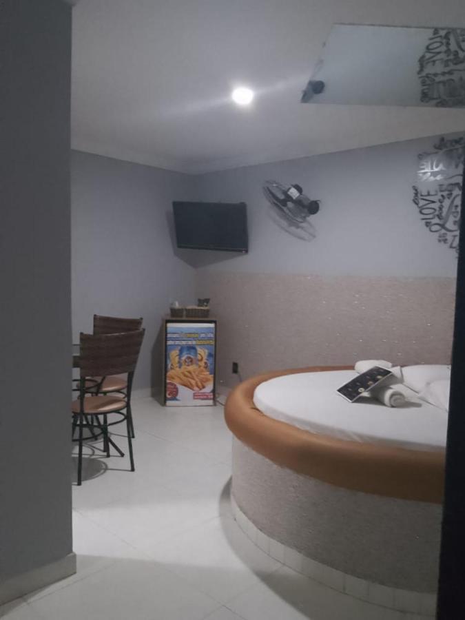 Hotel L Motel 1001 Noites - Setor O Brazíliaváros Kültér fotó