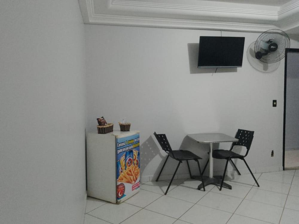Hotel L Motel 1001 Noites - Setor O Brazíliaváros Kültér fotó