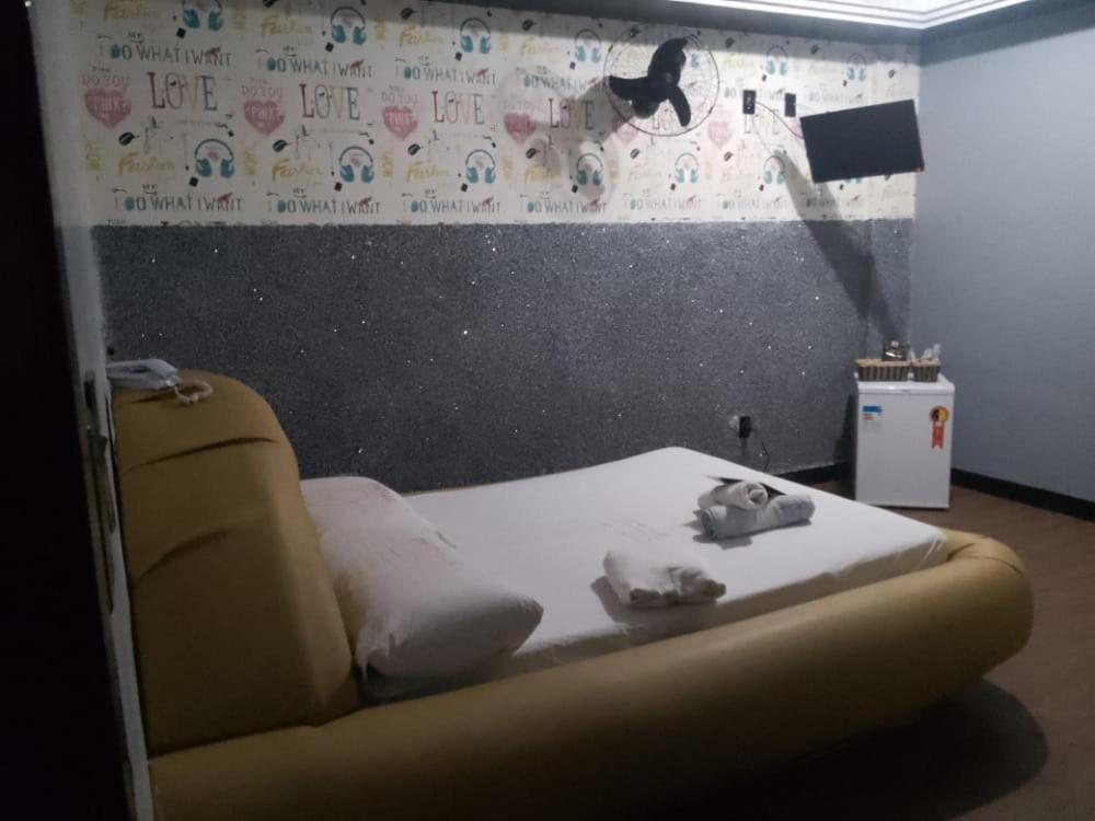 Hotel L Motel 1001 Noites - Setor O Brazíliaváros Kültér fotó